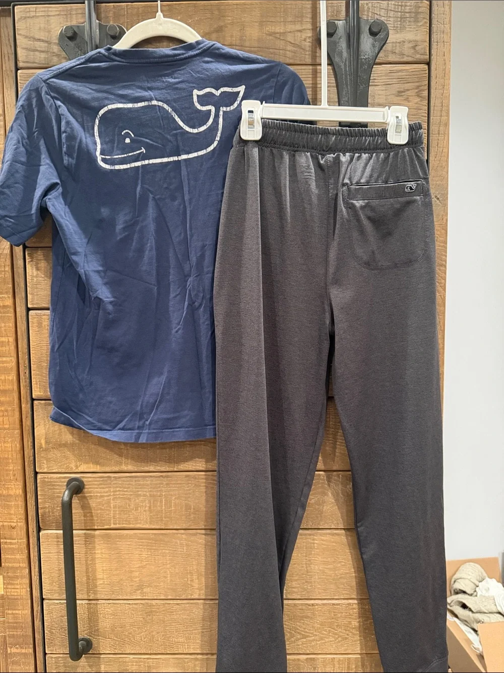 Vineyard Vines Navy Tshirt and Grey Sweatpants.
